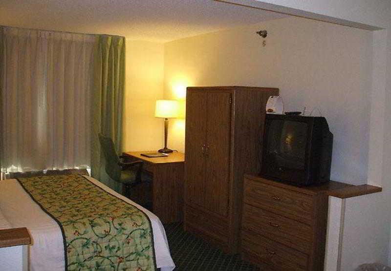 Fairfield Inn & Suites By Marriott Терре-Хот Номер фото
